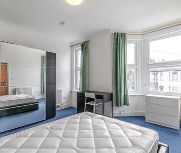 Room in a Shared House, Balfour Road, IG1 - Photo 2