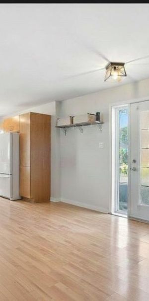 Condo 4½ à louer – Sainte-Catherine – 1 550 $ - Photo 1