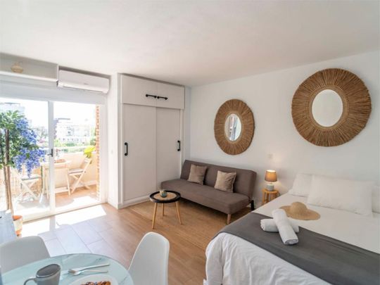 Apartamento de alquiler en Avenida Gamonal, 12, Parque de la Paloma - Photo 1