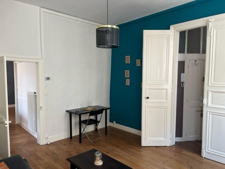 appartement Poitiers 2 pièces de 60m² - Photo 4