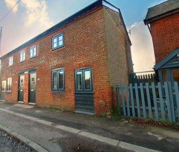 Pebble Cottage, The Street, Eyke, Woodbridge - Photo 1