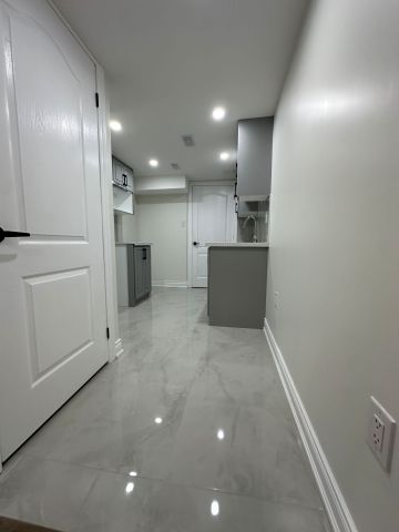 For Lease - 7490 Middleshire Drive Unit# Unit- 2, Mississauga, Ontario - Photo 4