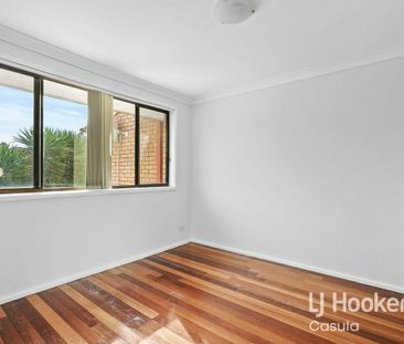 Ideal Family Home - Photo 1