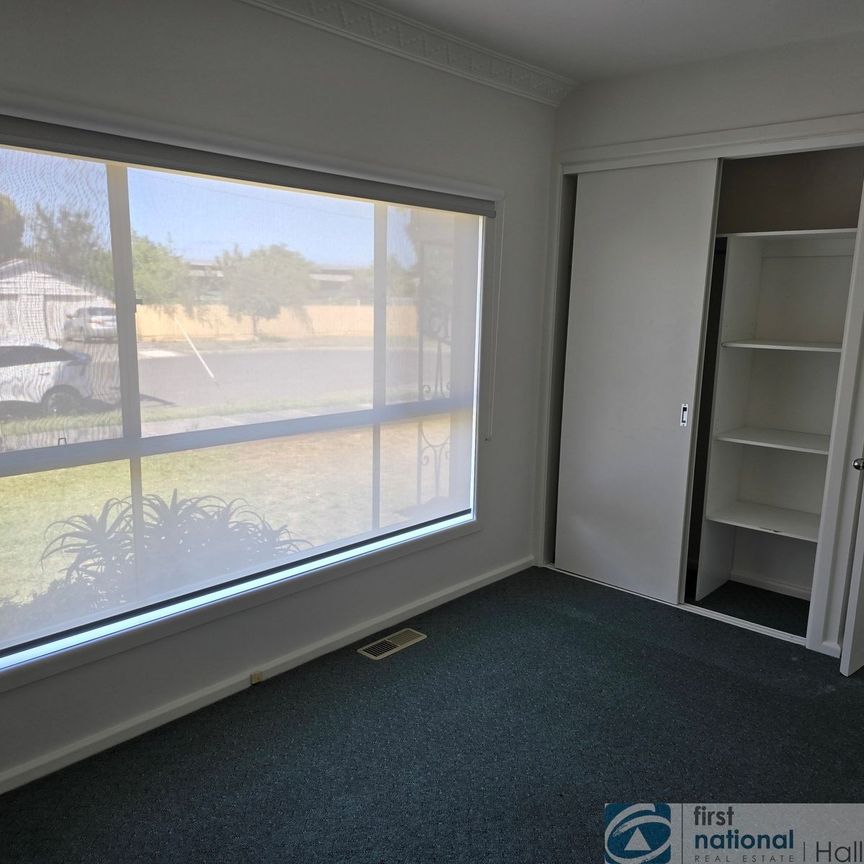 1/15 Janice Grove, 3175, Dandenong Vic - Photo 1