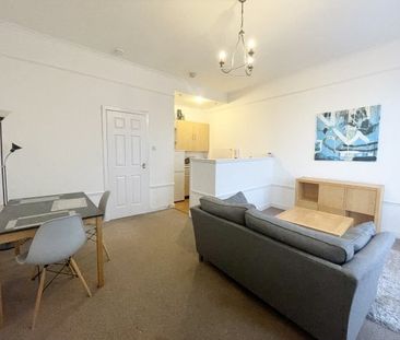 68 Budhill Avenue, Glasgow, G32 0PH - Photo 2