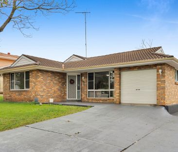 Beautiful Gem in Mount Annan - Photo 6