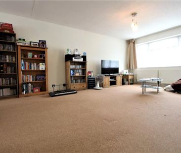 2 bedroom maisonette to rent - Photo 1