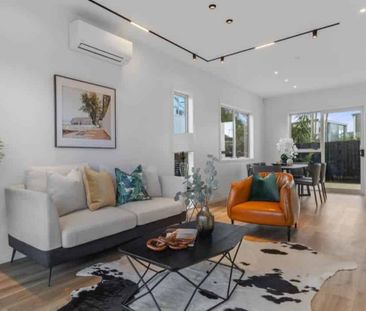 Brand New home in Papatoetoe 3 Bedroom 2.5 Bath - Photo 1