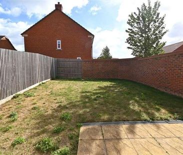 Tubb Way, Basingstoke, Hampshire, RG24 - Photo 3