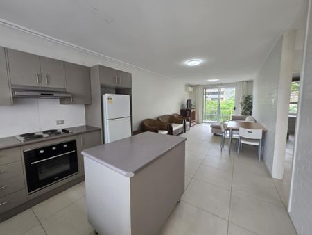 5/62 Macquarie Street, St Lucia QLD 4067 - Apartment For Rent | Domain - Photo 2