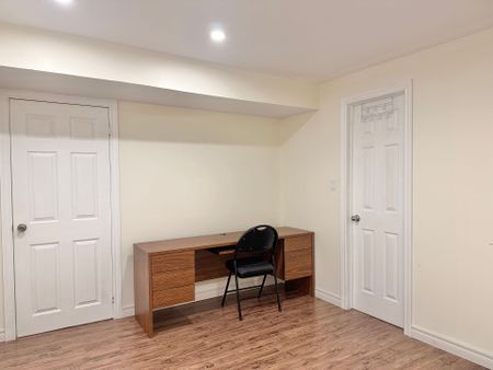 For Lease - 183 Carlton Road Unit# Basemt, Markham, Ontario - Photo 2