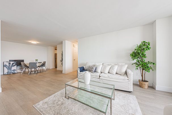 For Lease - 2220 Marine Drive Unit# 2002, Oakville, Ontario - Photo 1