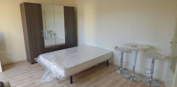 Appartement 1 pièce - 71000 Mâcon - Photo 2