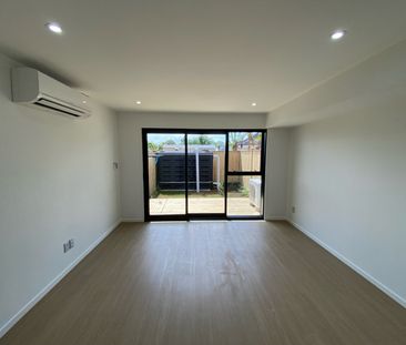 Unit 4, 36 Watts Road, Manurewa, Auckland - Photo 2