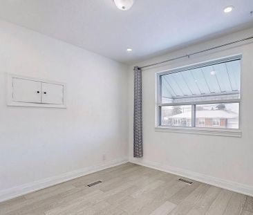 For Lease - 11 Dalehurst Ave Avenue Unit# Main, Toronto, Ontario - Photo 6