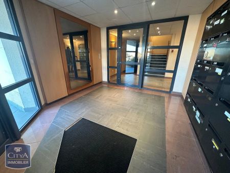 Appartement à louer 3 pièces 68.1m² - Photo 4