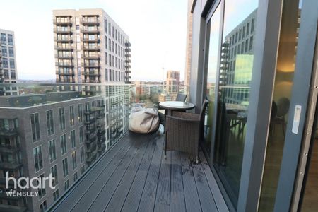 3 bedroom penthouse to rent - Photo 5