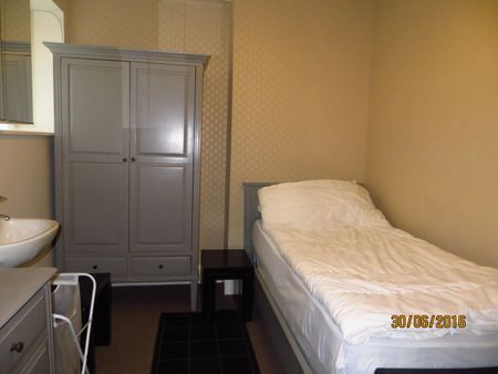 House share rooms for rent - Photo 3