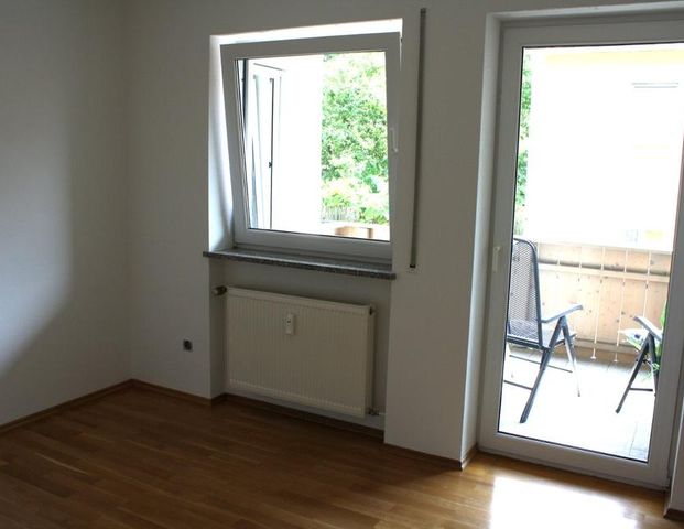 4 Zimmer-Wohnung in 85051 Ingolstadt / Unsernherrn, 1. Stock - Photo 1