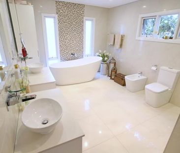 82 Middle Street, Randwick NSW 2031 - House For Rent | Domain - Photo 1