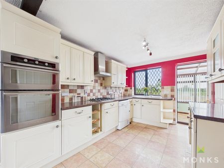 39 Noneley Road, Shrewsbury, SY4 5SQ - Photo 4
