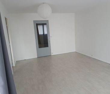 Location Appartement 2 pièces 49m² VALENCIENNES 59300 - Photo 3