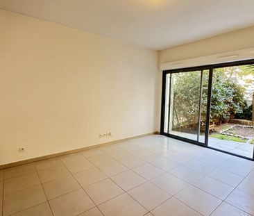 ROQUEBRUNE CAP MARTIN: "Carnoles" Grand Studio | Jardin - Photo 1