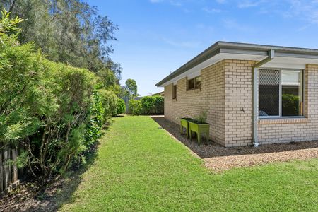 21 Coggins Street, Caboolture South QLD 4510 - House For Rent | Domain - Photo 2