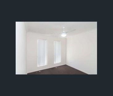 Neat and Tidy 3 Bedroom Duplex - Quiet Estate! - Photo 1