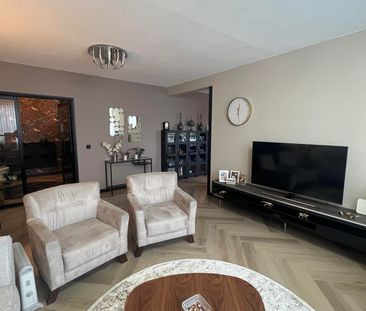 Appartement te huur: Venuslaan 347 5632 HJ Eindhoven - Photo 2