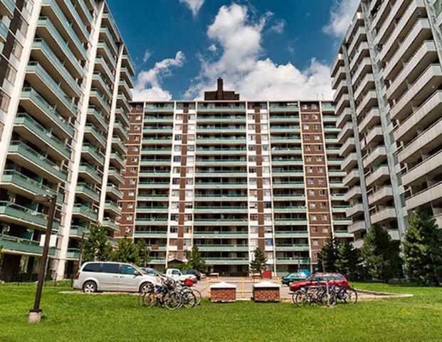 Rose Park | 670 Parliament Street, Toronto - Photo 1