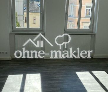 Helle 2 Zimmerwohnung mit Einbauküche - Foto 1