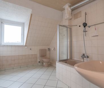 Ca. 51 m² große 2-Zimmer-Dachgeschosswohnung mit Tageslichtbad in H... - Photo 4