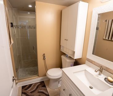 For Lease - 4185 Shipp Drive Unit# 212, Mississauga, Ontario - Photo 2