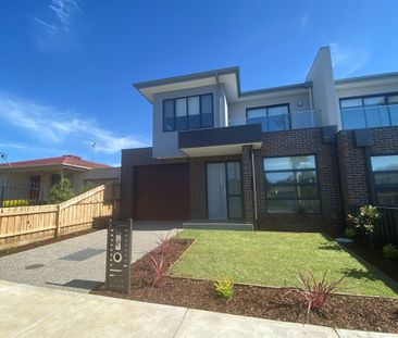 Location & Quality! - Photo 5