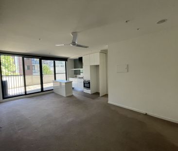 Perfect Position, Large Balcony ! - Photo 4