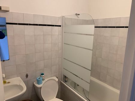 A louer Brest Rive Droite T2 quartier calme vue mer - Photo 5