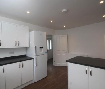 3 bedroom house to rent - Photo 4