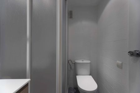 Spacious and bright room on Palleter Street - Photo 5