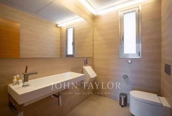 Luxury Villa for rent in Cap Martinet, Spain