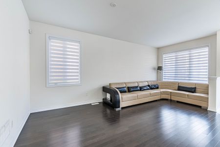 For Lease - 11 SPOKANNE Street, Brampton, Ontario - Photo 5