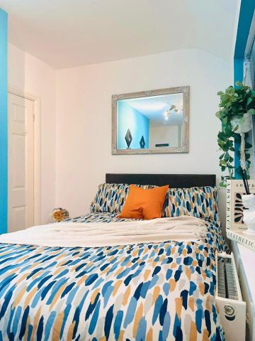 6 bedroom house of multiple occupation to rent - Photo 3