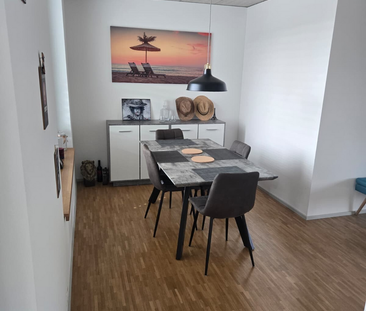 Moderne 2.5-Zimmerwohnung in Zentrumsnähe von Schlieren - Photo 2