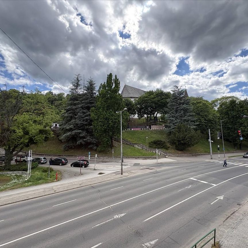 Kiadó átlagos állapotú lakás - Miskolc - Fotó 1