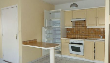 Appartement 2 pièces 34m2 REIMS 500 euros - Photo 4