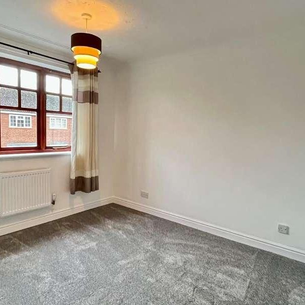 Macpherson Robertson Way, Mildenhall, IP28 - Photo 1