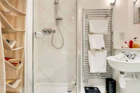 Belle Vue House, Petersham Road, Richmond, Surrey, TW10 6UH - Photo 5