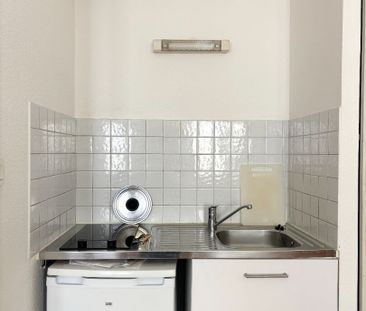 Location Appartement 1 pièce 18m² TOULOUSE 31400 - Photo 2