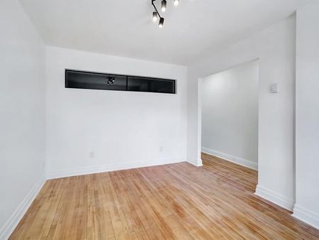 5044 4e Avenue - Photo 5