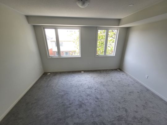 For Lease - 1436 Coral Springs Path, Oshawa, Ontario - Photo 1